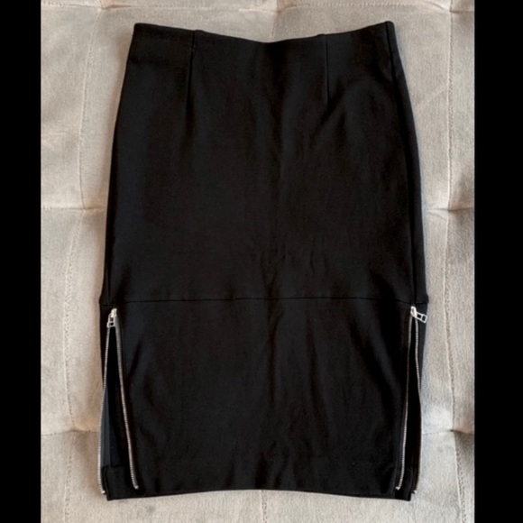 ARITZIA | WILFRED Campagne Pencil Skirt Black - Picture 4 of 7